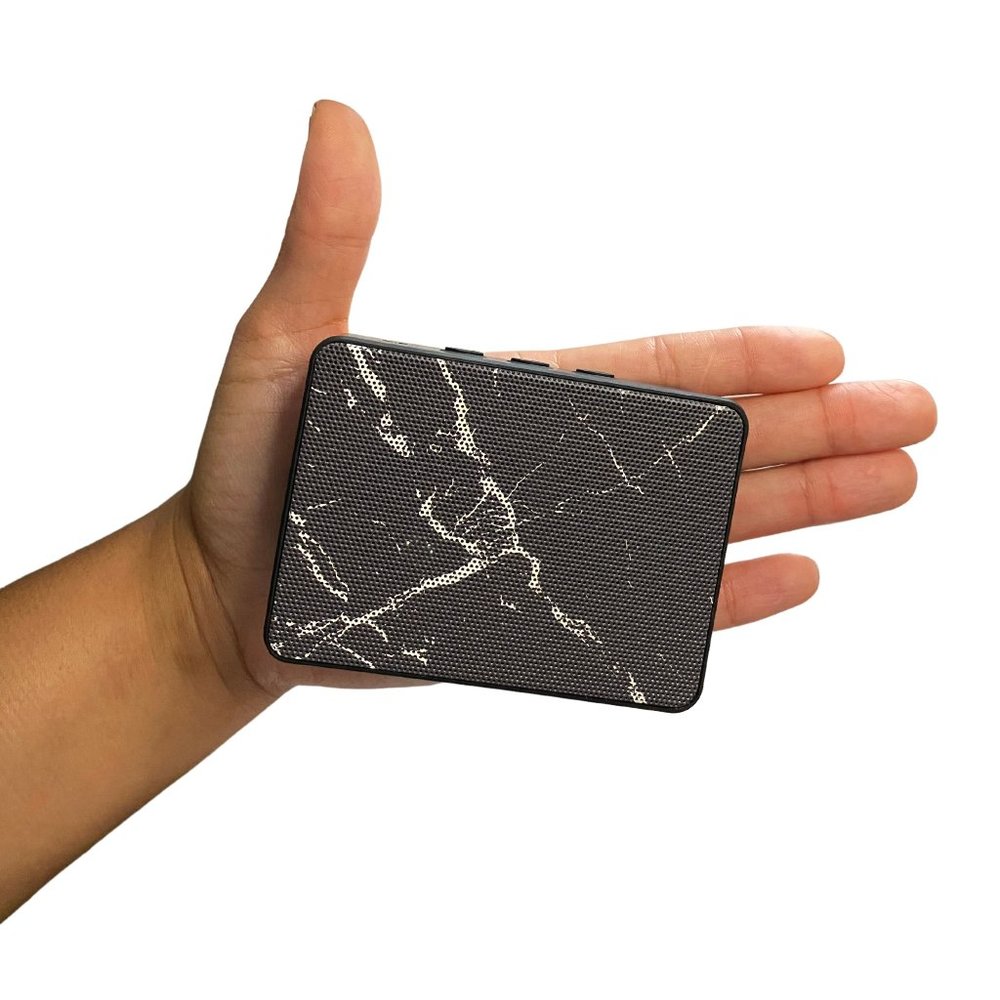 NEW Mini Phone Speaker Black or White Abstract Print Bluetooth Speaker Boxan…